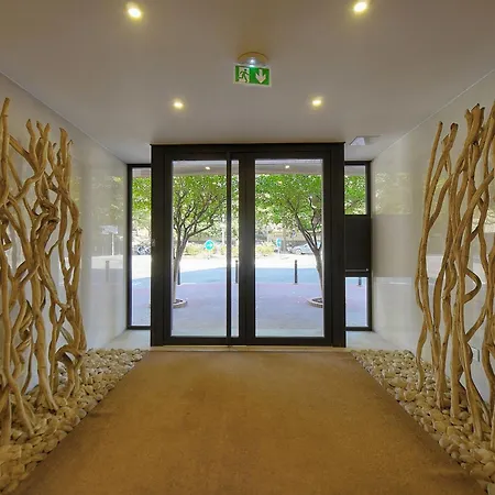 Apartment Frgk Stanislas Terrace, Ac & Ultra Fast Wi-fi