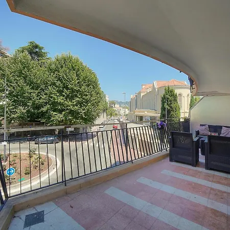 Frgk Stanislas Terrace, Ac & Ultra Fast Wi-fi * Cannes