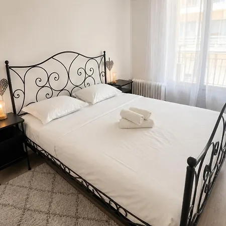 Apartman Frgk 2bdr Stanislas Terrace, Ac & Ultra Fast Wi-fi *