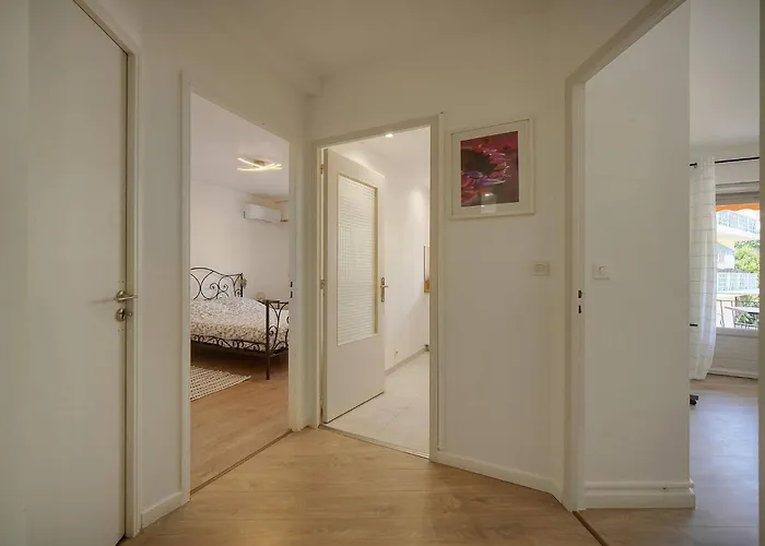 Lejlighed Frgk Stanislas Terrace, Ac & Ultra Fast Wi-fi