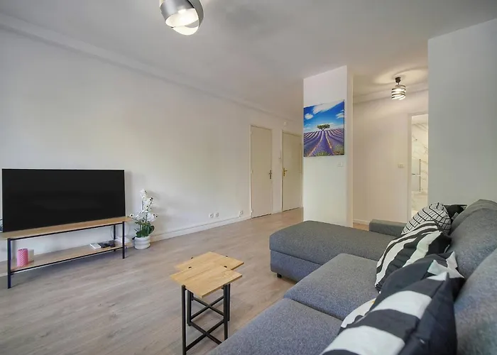 Lejlighed Frgk Stanislas Terrace, Ac & Ultra Fast Wi-fi