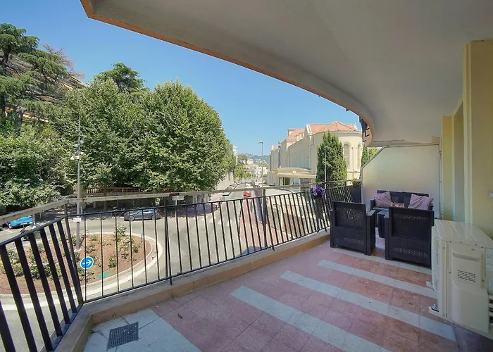 Frgk Stanislas Terrace, Ac & Ultra Fast Wi-fi * Cannes