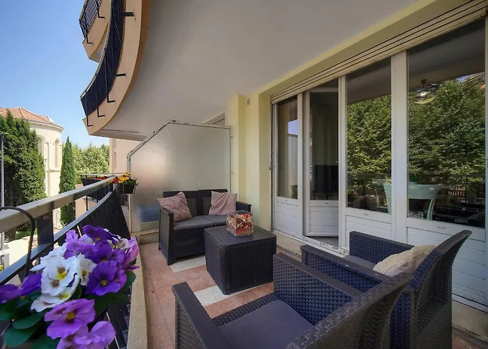 Frgk Stanislas Terrace, Ac & Ultra Fast Wi-fi * Cannes