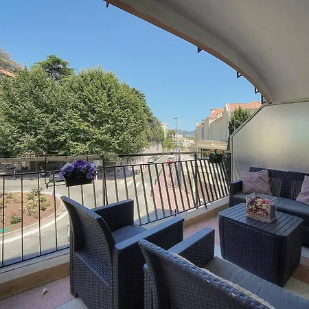 Frgk Stanislas Terrace, Ac & Ultra Fast Wi-fi Διαμέρισμα *